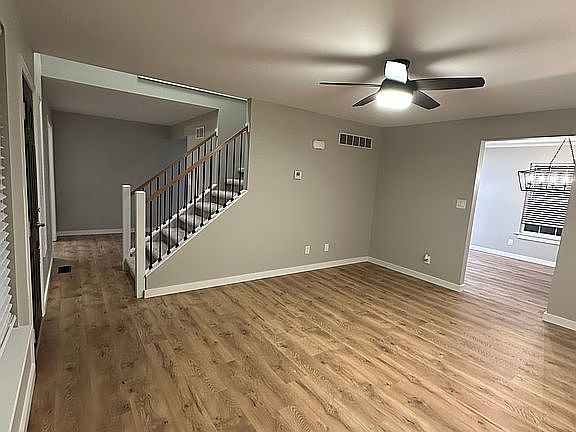 5th image of 325 Cobblestone