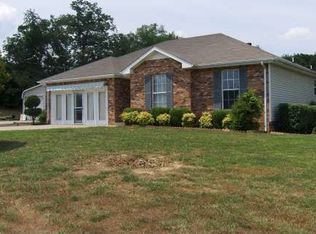 3101 Whitetail Dr, Clarksville, TN 37043