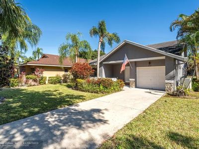 2566 Dahoon Ave, Coconut Creek, FL, 33063