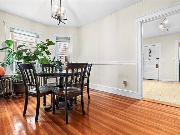 4th image of 16 Ericsson St