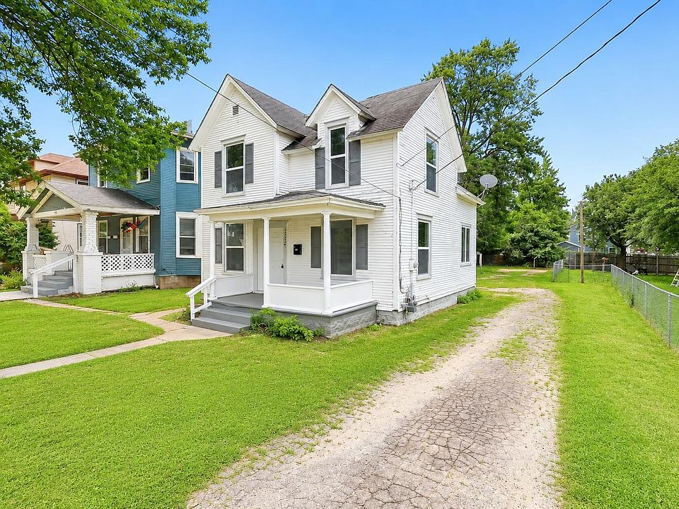 1st image of 1128 Sigsbee St SE