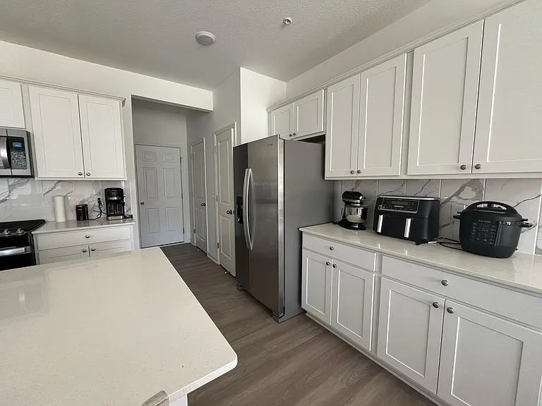 4704 Airlake Curv — Photo 15