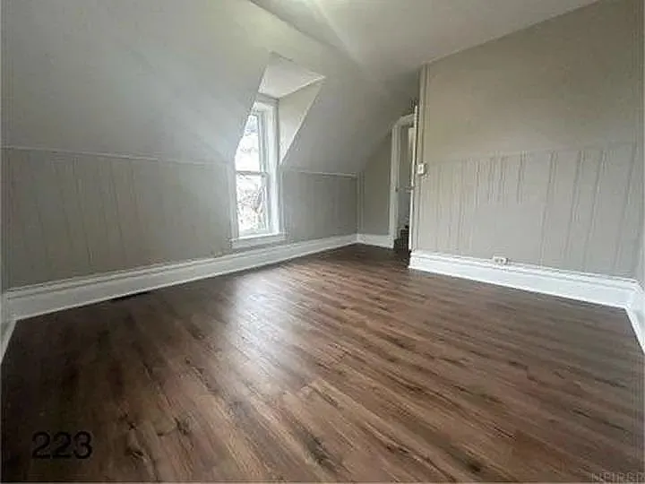 227 Allen St #223 — Photo 11
