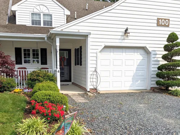 100 Mill Pond Dr Unit 4, Laurel, DE 19956