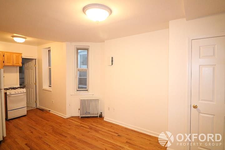 2nd image of 304 E 83rd St APT 5B