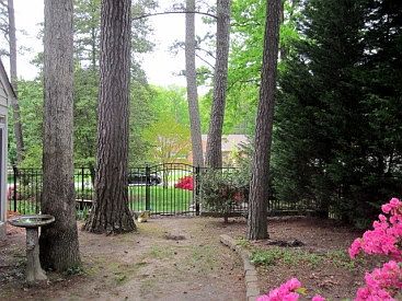 5th image of 211 El Dorado Dr
