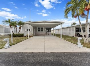 47 Turquoise Ave #47-T, Naples, FL 34114