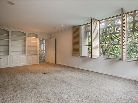 5th image of 3525 Turtle Creek Blvd APT 2E