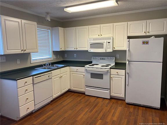 4th image of 439 Cityview Ln