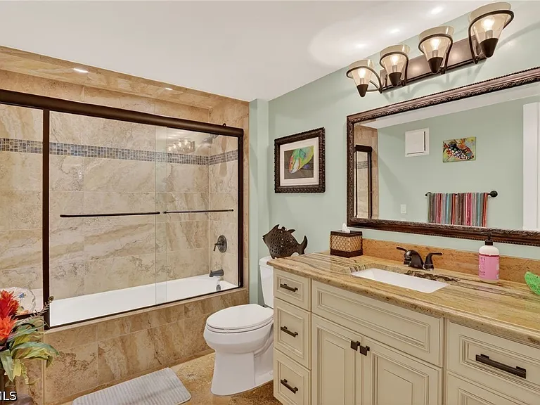 1900 Virginia Ave #802 — Photo 24