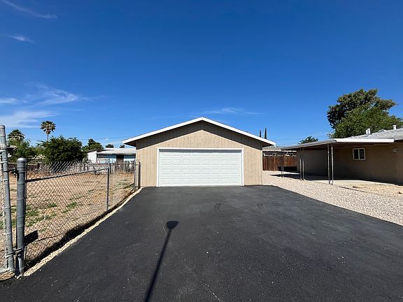 2 Car Detached Garage
