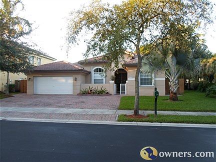 1st image of 11133 NW 71st Ter