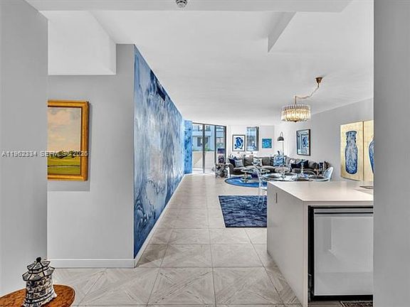 4th image of 101 Crandon Blvd APT 479