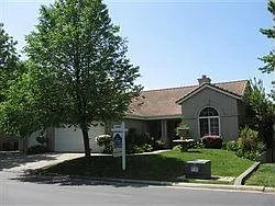 4215 Pinehurst Cir photo 1