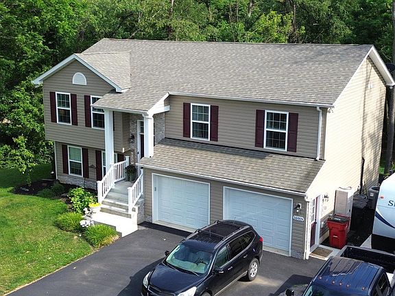 3rd image of 16919 Shaffer Rd