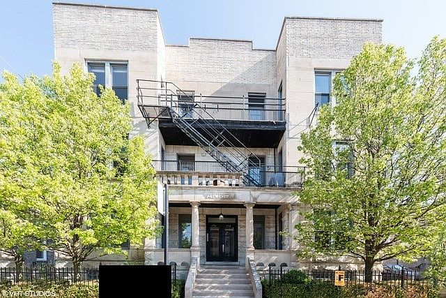 1st image of 1716 W Leland Ave #3F