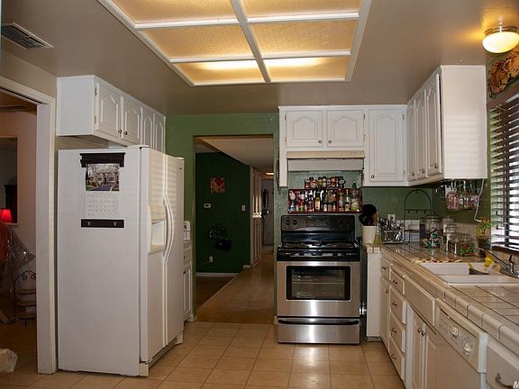 Kitchen1