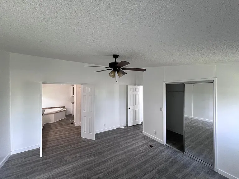 905 Edgar Ct — Photo 18