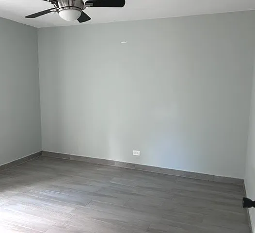 5045 Rochester Dr — Photo 10
