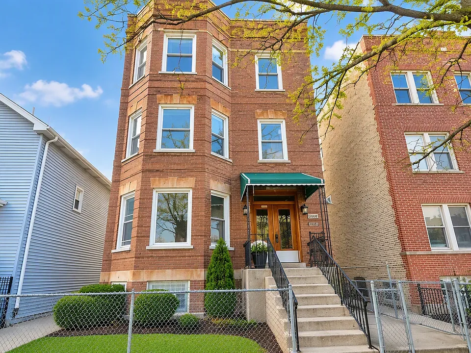 3928 N Mozart St #2