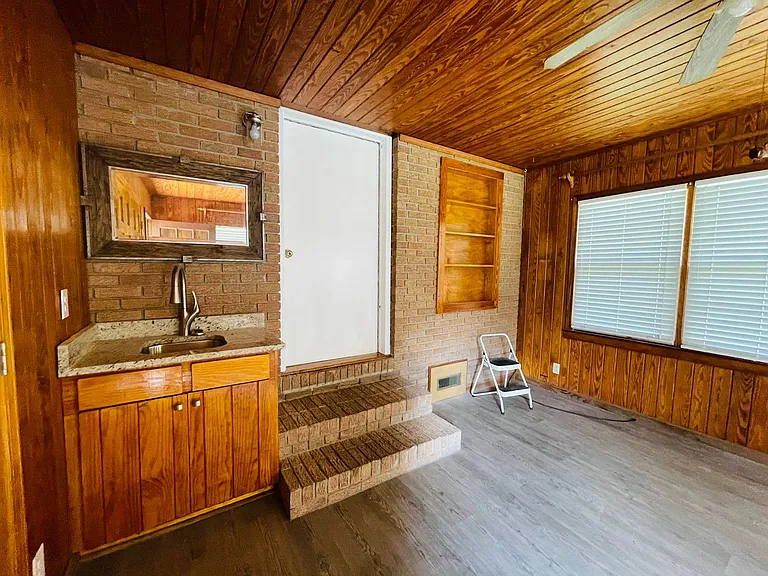 3745 W Highway 501 — Photo 12