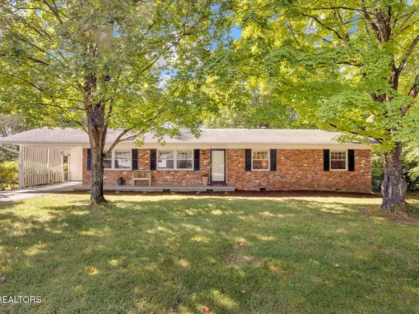 745 Elkmont Rd, Knoxville, TN 37922