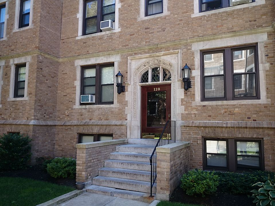 1st image of 120 Babcock St APT 32