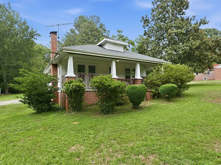 3629 Pleasant Garden Rd — Photo 2