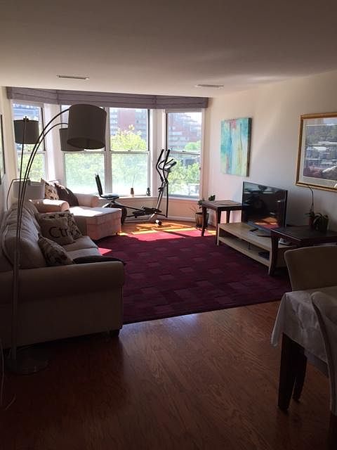2nd image of 20 Chestnut St APT 505