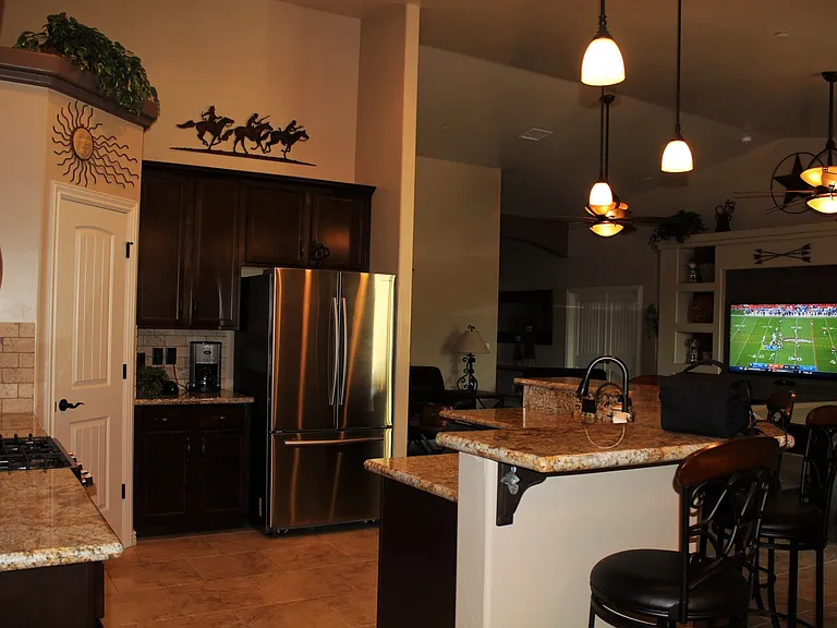 1074 Gleneagles Dr — Photo 6