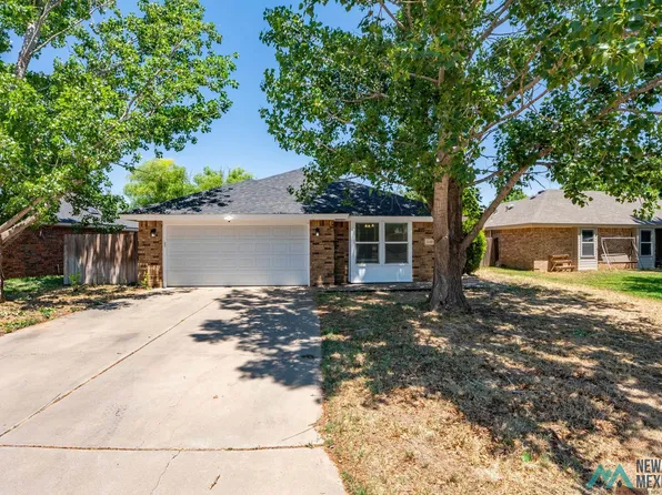 2140 Northglen Dr, Clovis, NM 88101