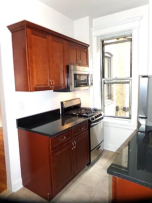 Rented by Vassiliou Group | media 59