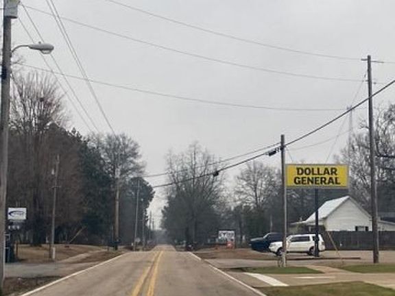 Exterior Neighborhood (street photo)