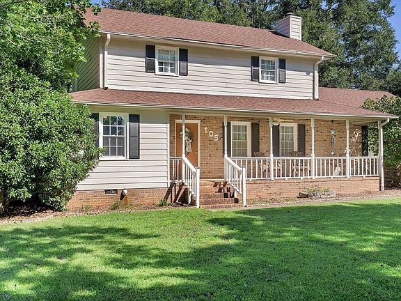 2nd image of 105 Sunset Ct