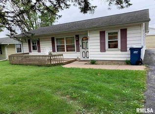 322 16th Ave, Silvis, IL 61282