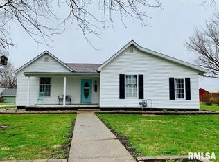 314 S Cleveland St, Farmersville, IL 62533