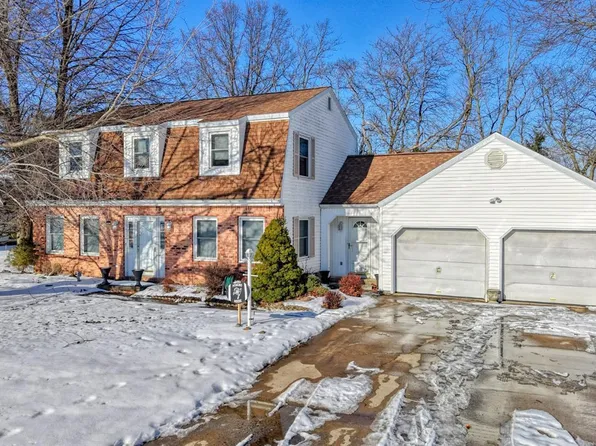 801 Walt Lake Trl, Sandusky, OH 44870