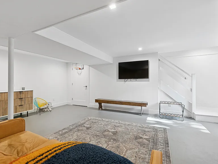 4 Morris Ct — Photo 19