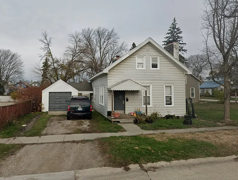 1307 Mansfield St