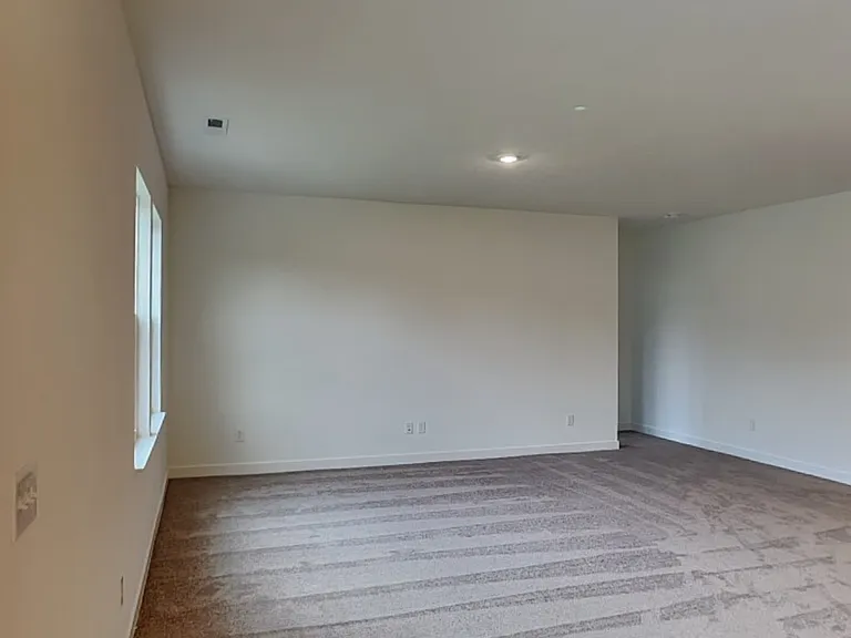 842 Holmdale Dr — Photo 14