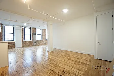 Rented by Rennit Inc.