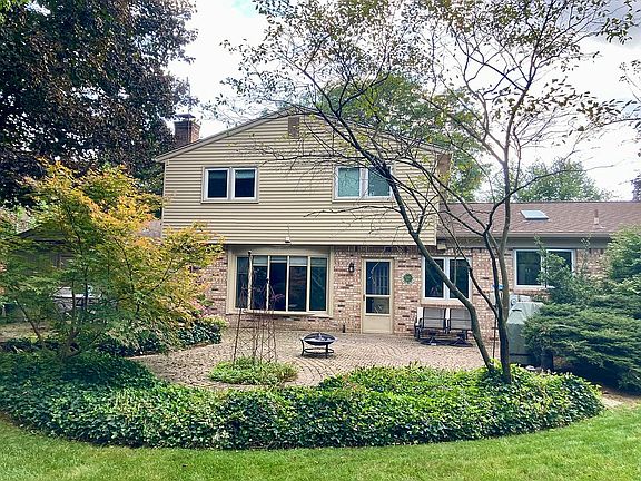 2nd image of 42100 Westmeath Ct