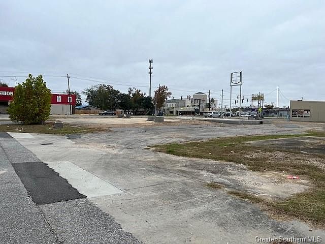 1st image of 1129 N Martin Luther King Hwy