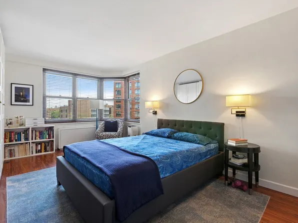 70-25 Yellowstone Blvd #5Z, Queens, NY 11375