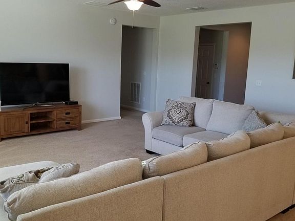 5th image of 11569 Johnson Creek Cir