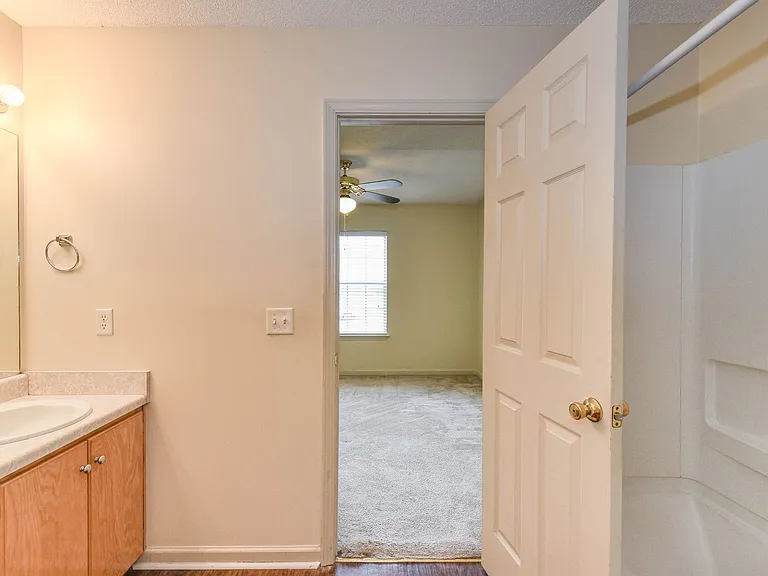665 Rushing St — Photo 26