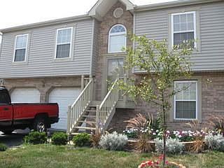 2nd image of 319 Effington Ln
