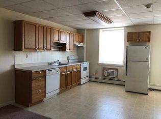 29 E Logan Ave APT 10, Glenolden, PA 19036