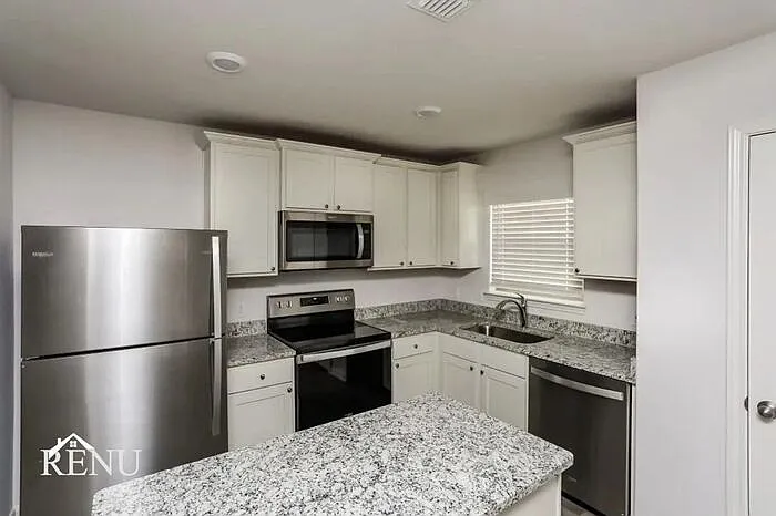 108 Holster Hollow Rd — Photo 2
