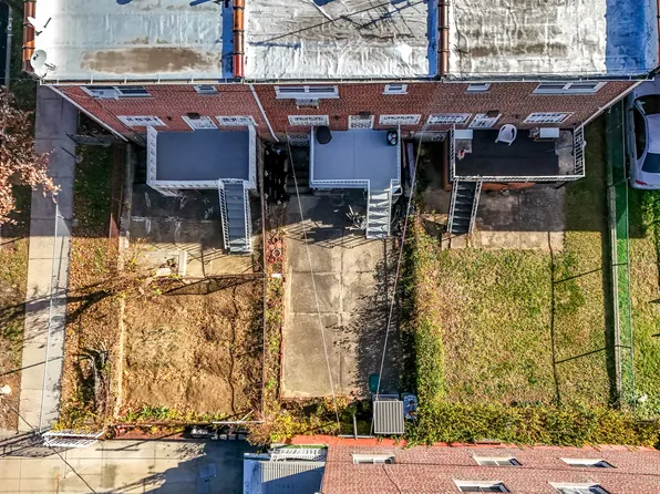 3617 Laconia Avenue image 46 of 46